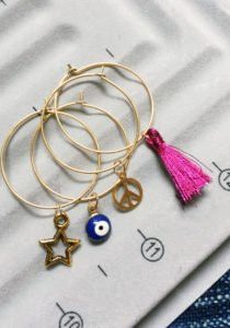DIY Wine Charms - The Neon Tea Party 01 DIY Wine Charms - The Neon Tea Party 01
